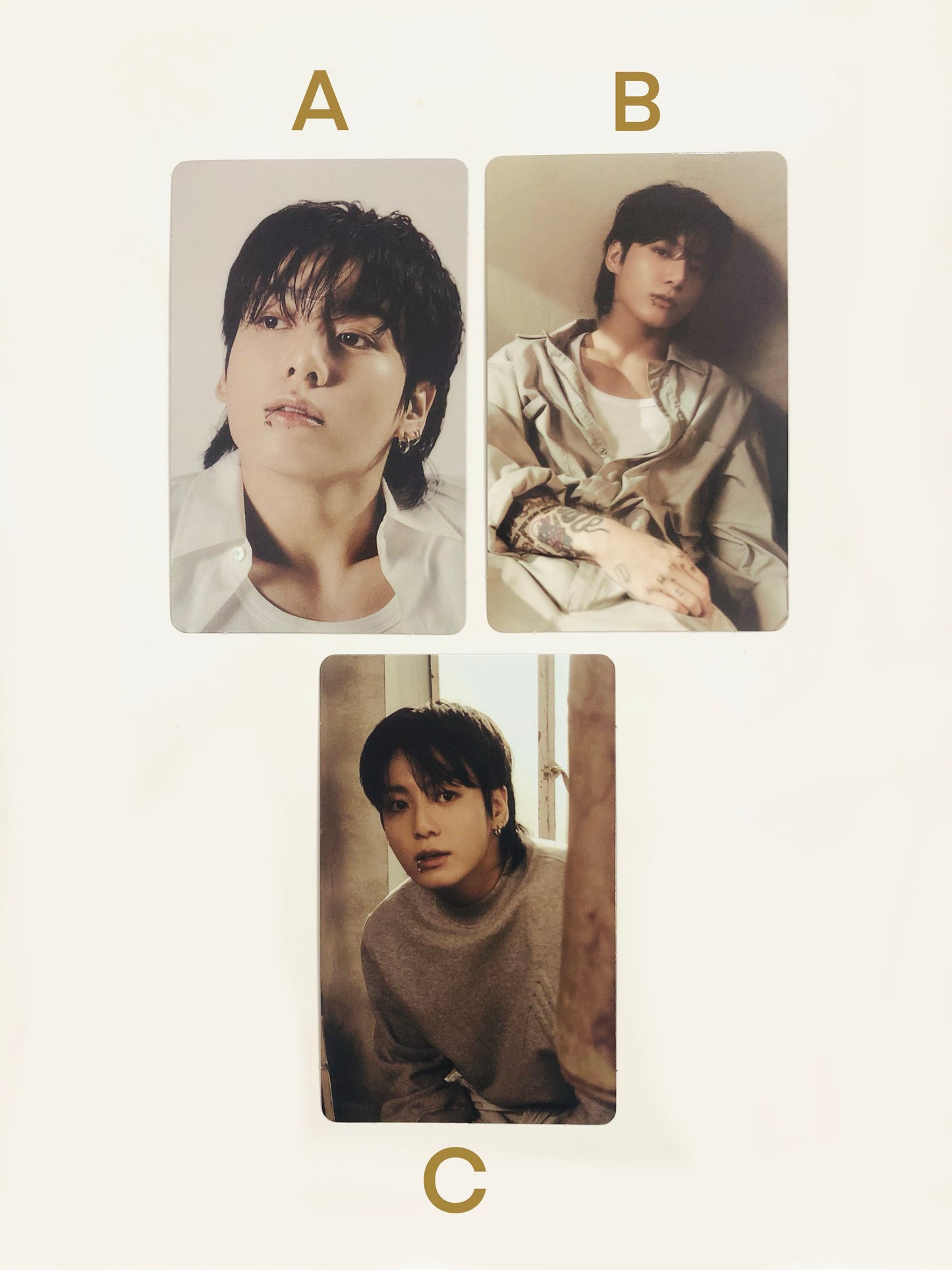 Golden Official Weverse Special Gift POB Photocards