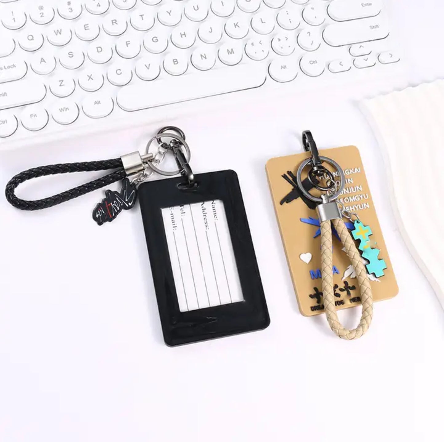 Twice Card Holder